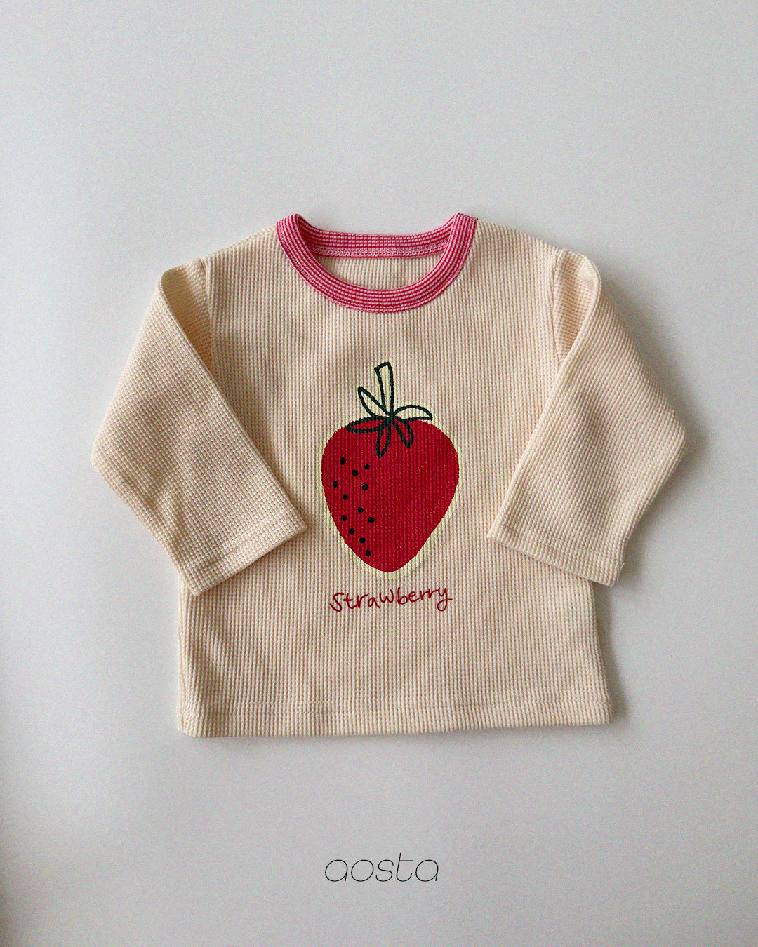 [PRE-ORDER] Strawberry T-Shirts