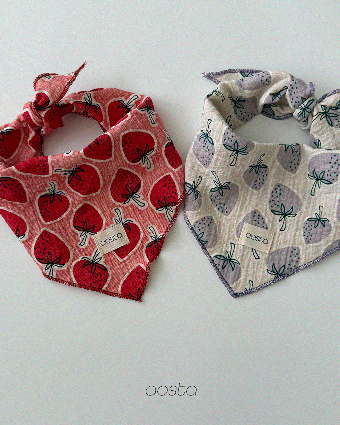 [PRE-ORDER] Strawberry Scarf