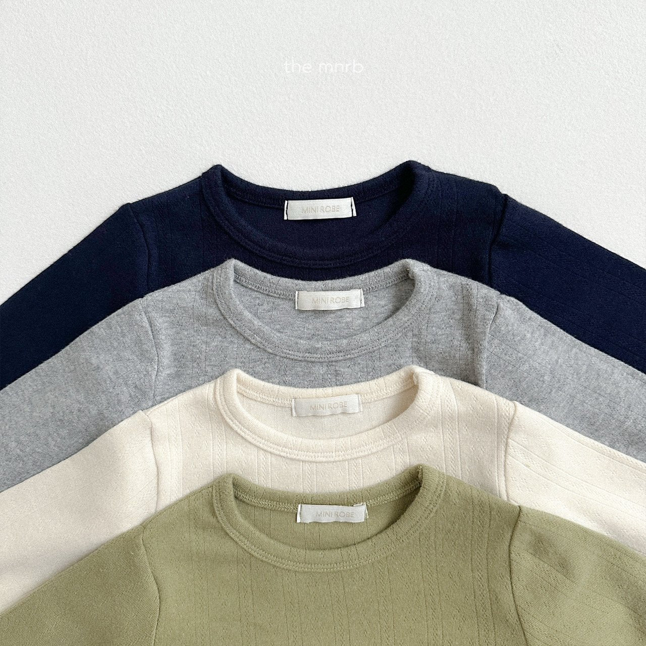 [PRE-ORDER] Eyelet Round T-Shirts