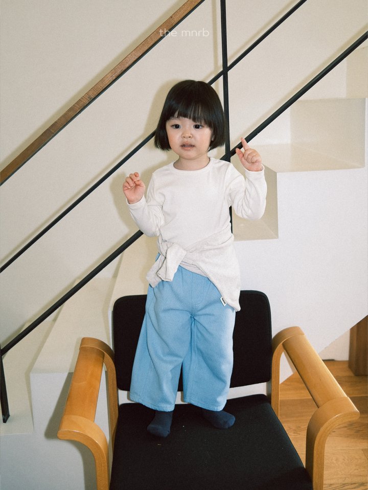 [PRE-ORDER] Smile T-Shirts