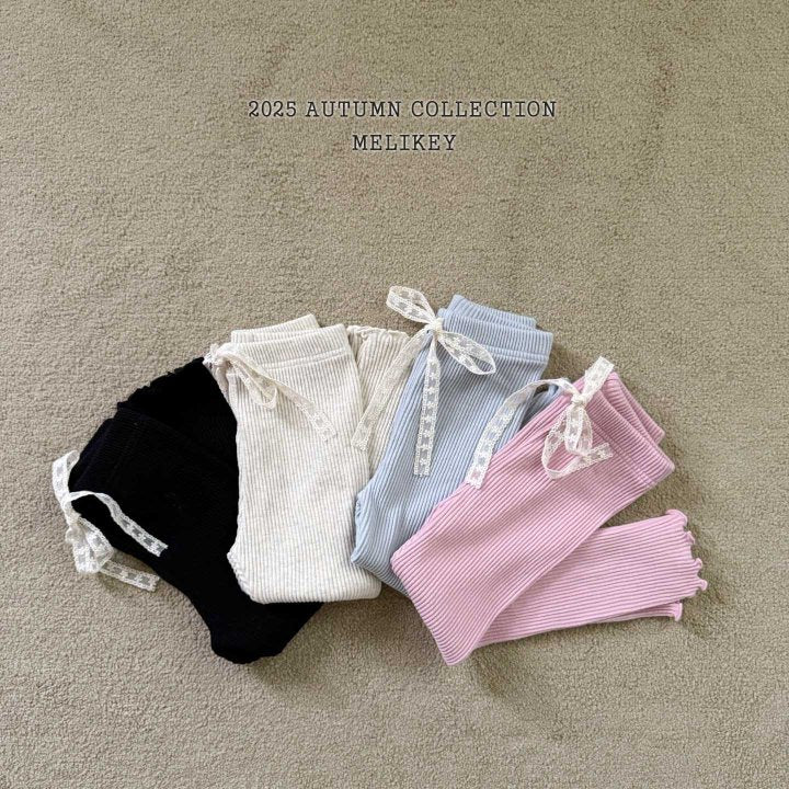 [PRE-ORDER] Daily Ribbed Leggings