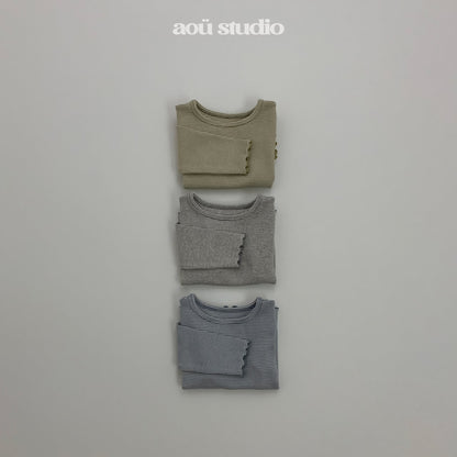 [PRE-ORDER] Joy Wavy T-Shirts