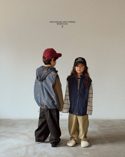 [PRE-ORDER] Autumn Horse Hoodie Vest