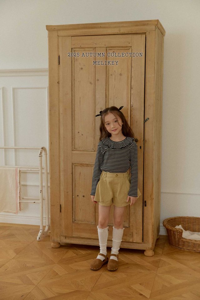 [PRE-ORDER] Lila Line Shorts