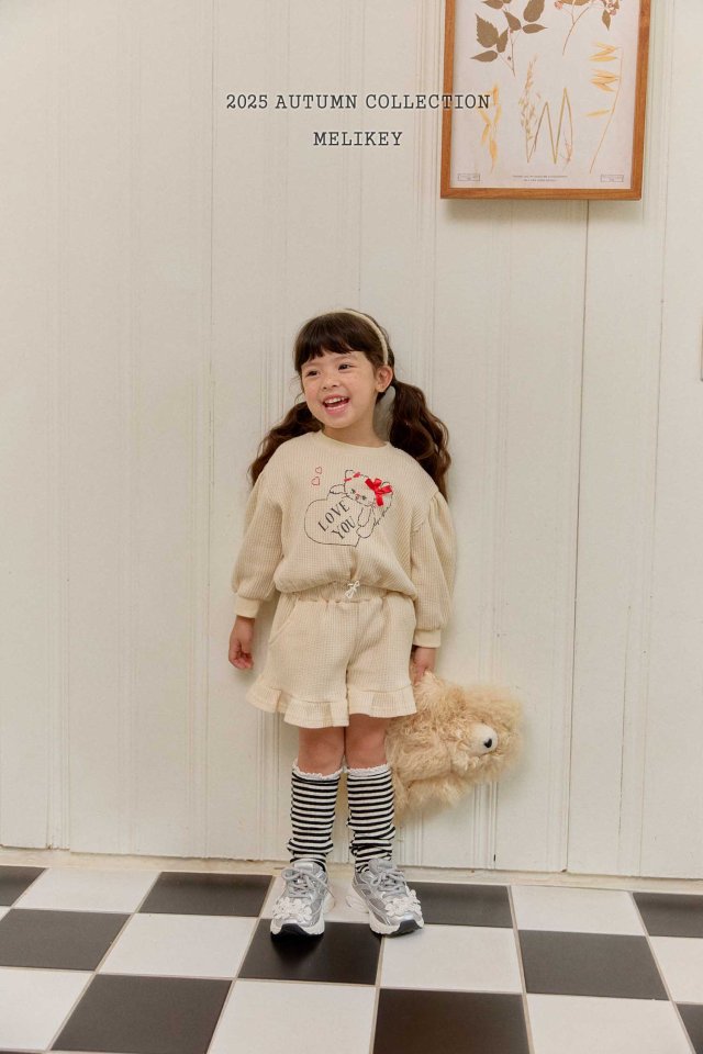 [PRE-ORDER] Eyelet Stripe Socks