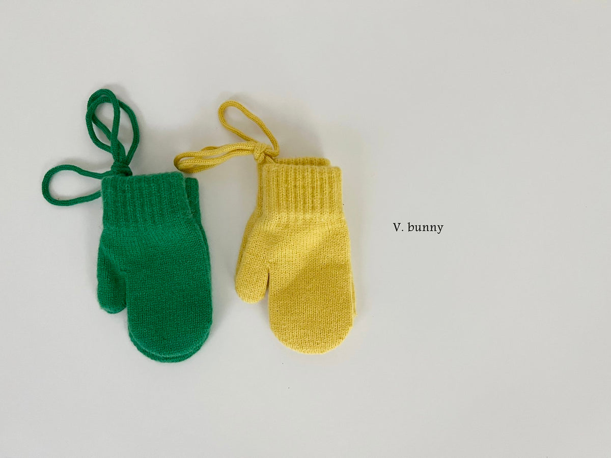 [PRE-ORDER] Mittens