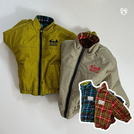 [PRE-ORDER] Merry Reversible Jumper (Mom Couple)