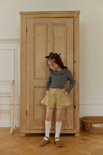 [PRE-ORDER] Lila Line Shorts
