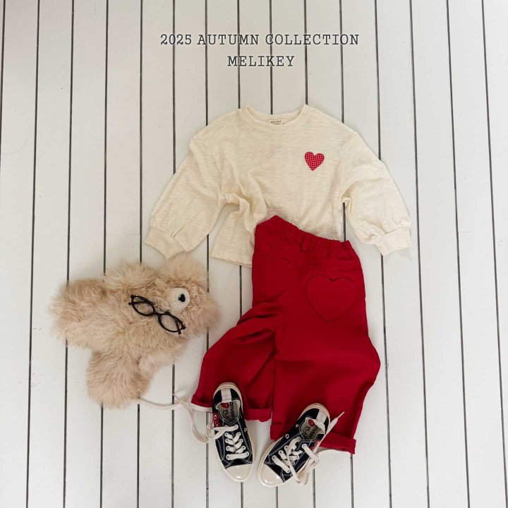 [PRE-ORDER] Happiness T-Shirts