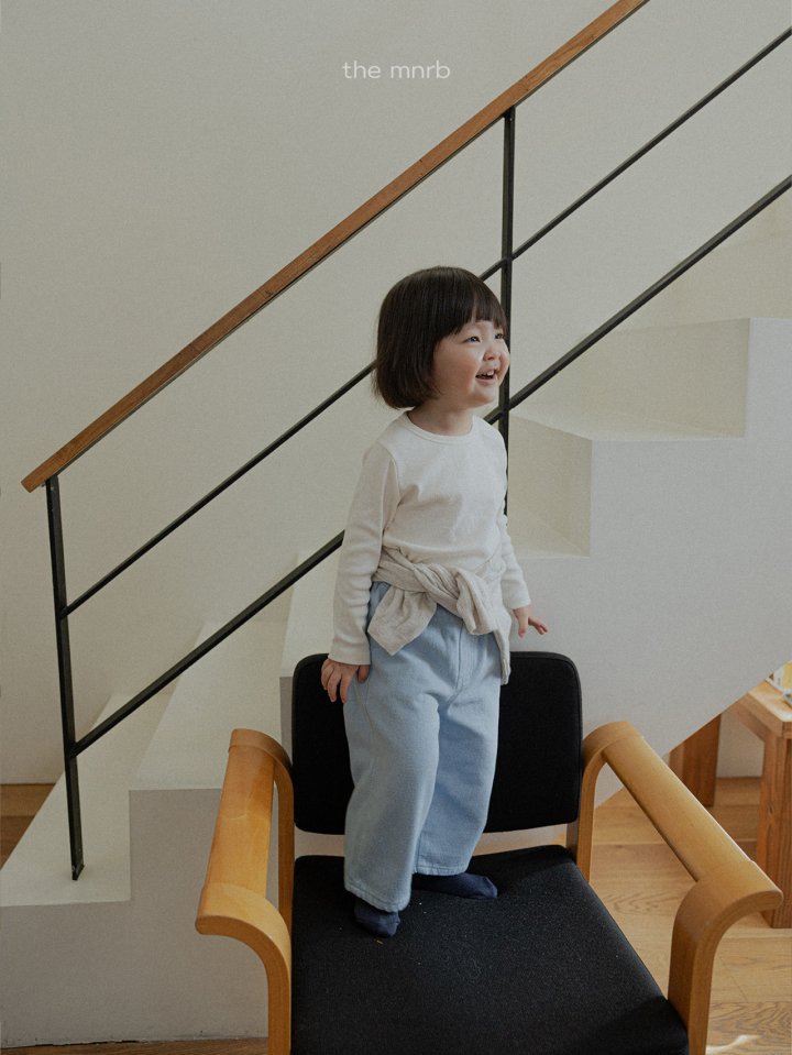 [PRE-ORDER] Smile T-Shirts