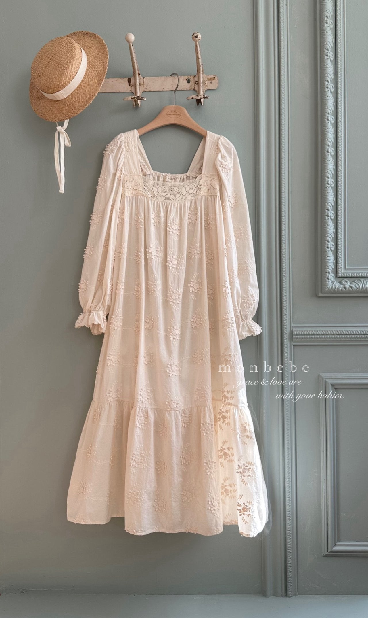 [PRE-ORDER] Floral Vintage Dress (Mom Couple)