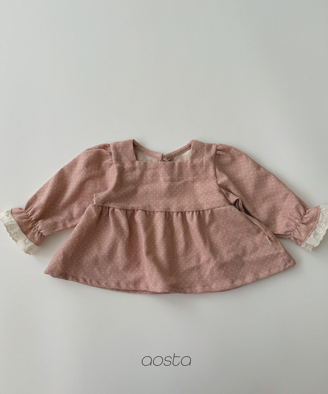 [PRE-ORDER] Milk Dot Blouse