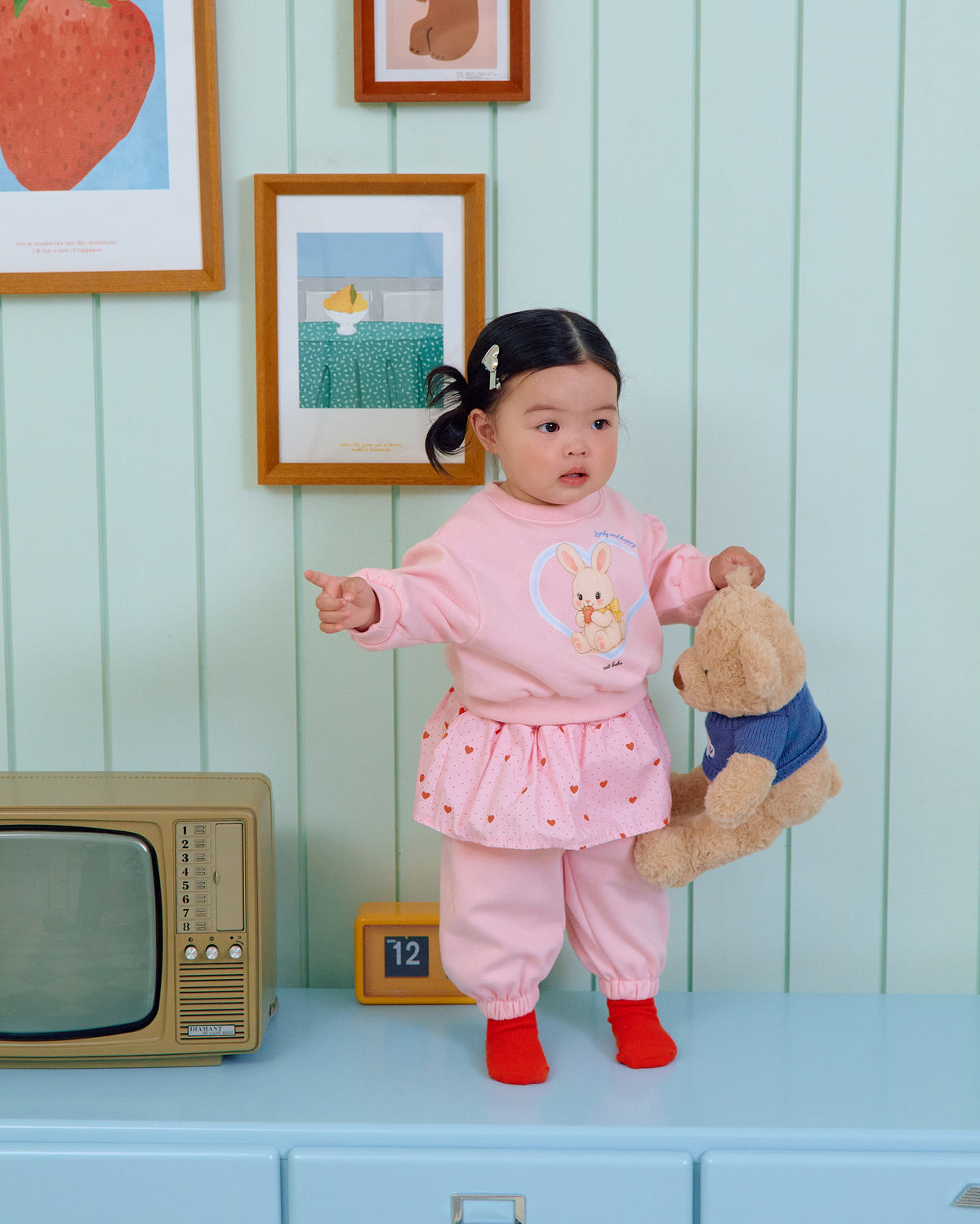 [PRE-ORDER] Cute Rabbit Top Bottom Set