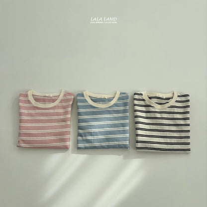 [PRE-ORDER] Saint T-Shirts (Mom Couple)