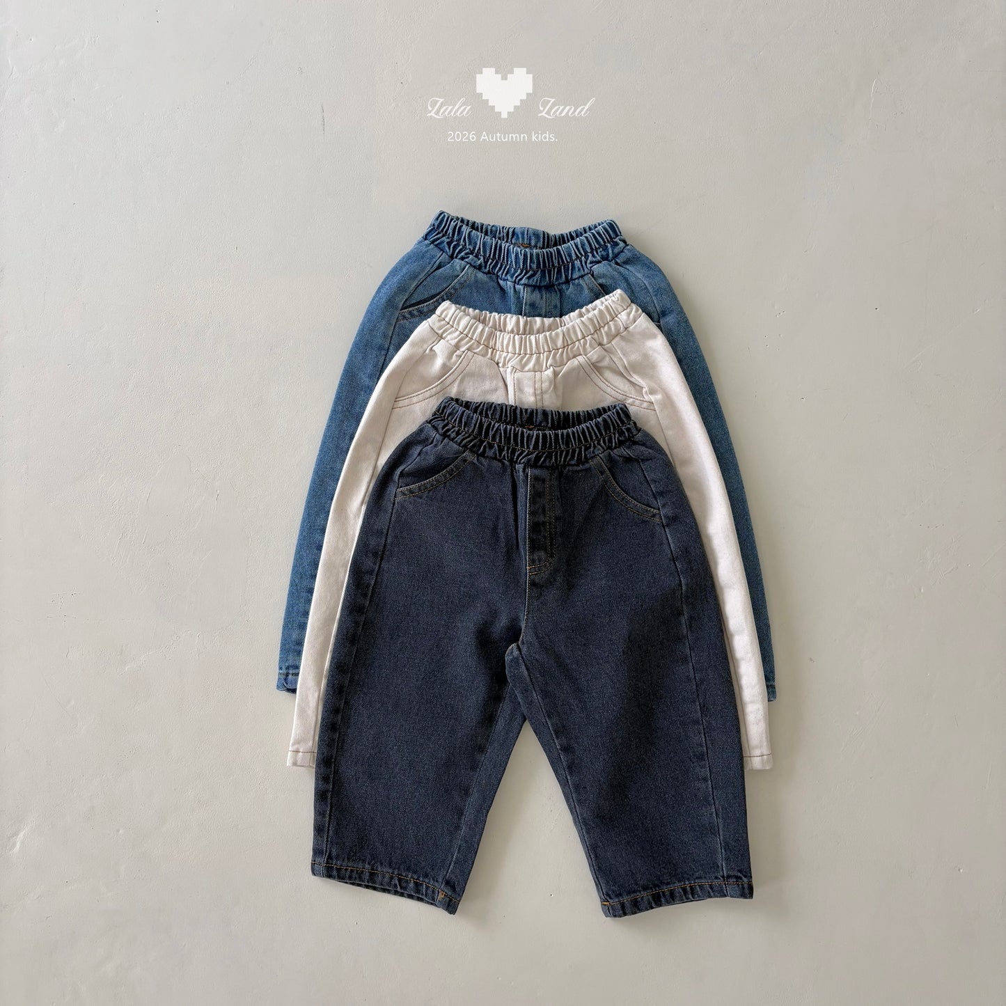 [PRE-ORDER] Wide Curved Denim Pants