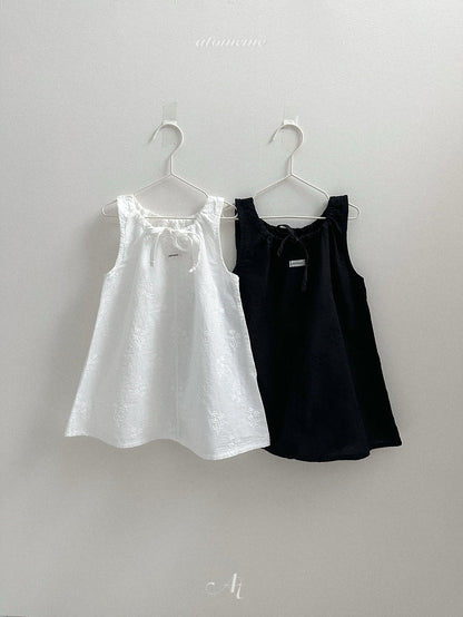 [PRE-ORDER] Nana Dress