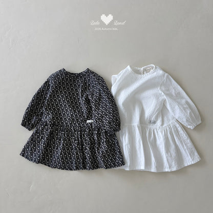 [PRE-ORDER] Blooming Long Blouse