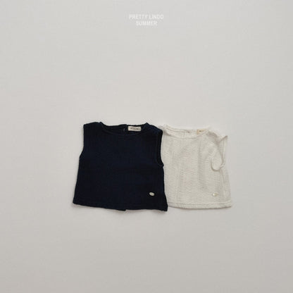 [PRE-ORDER] Eyelet Blouse