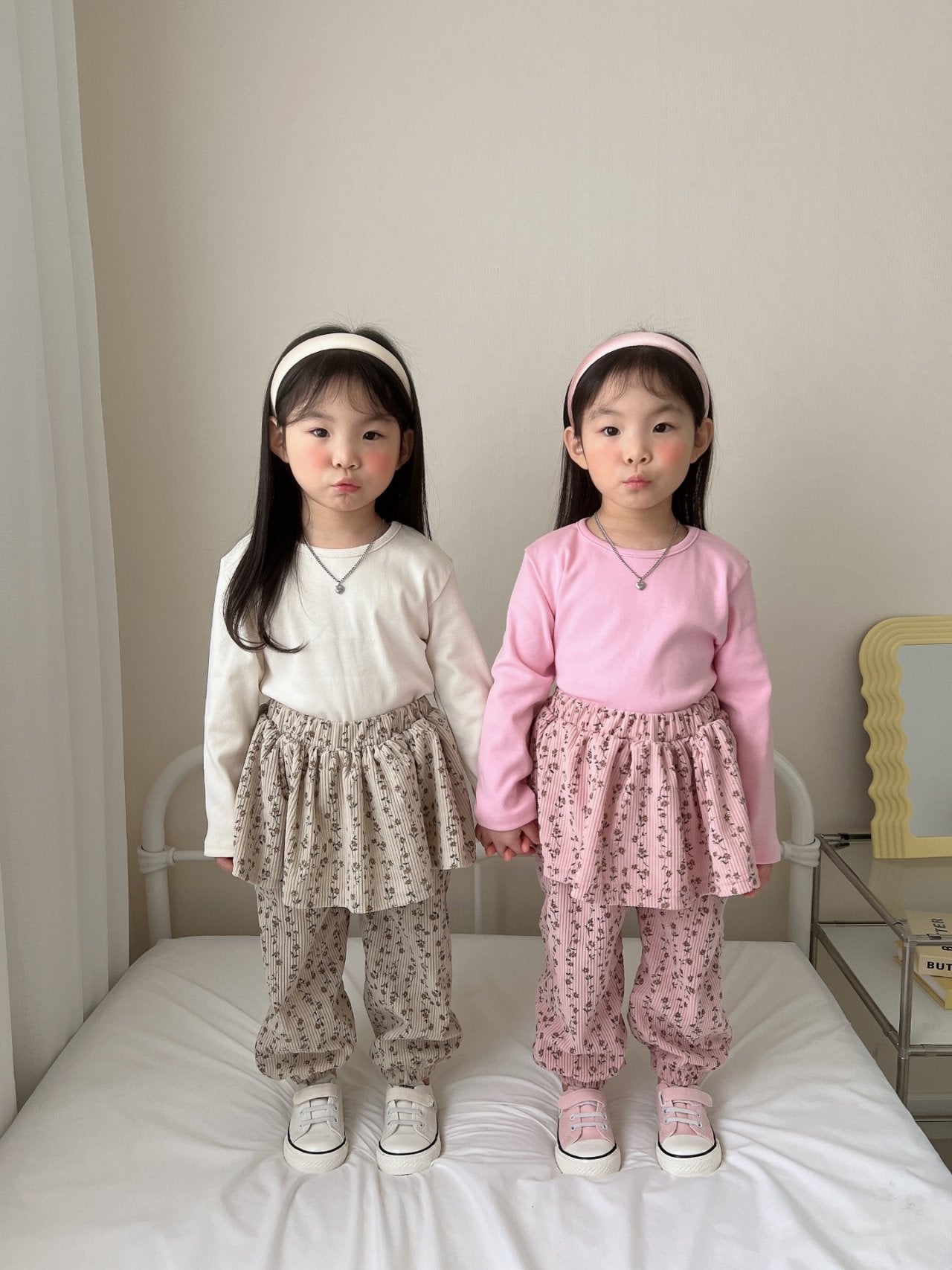 [PRE-ORDER] Simple Silky T-Shirts