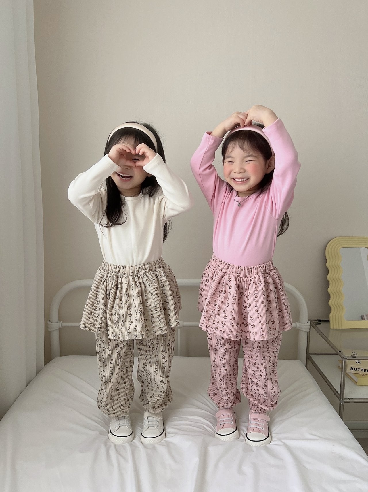 [PRE-ORDER] Simple Silky T-Shirts