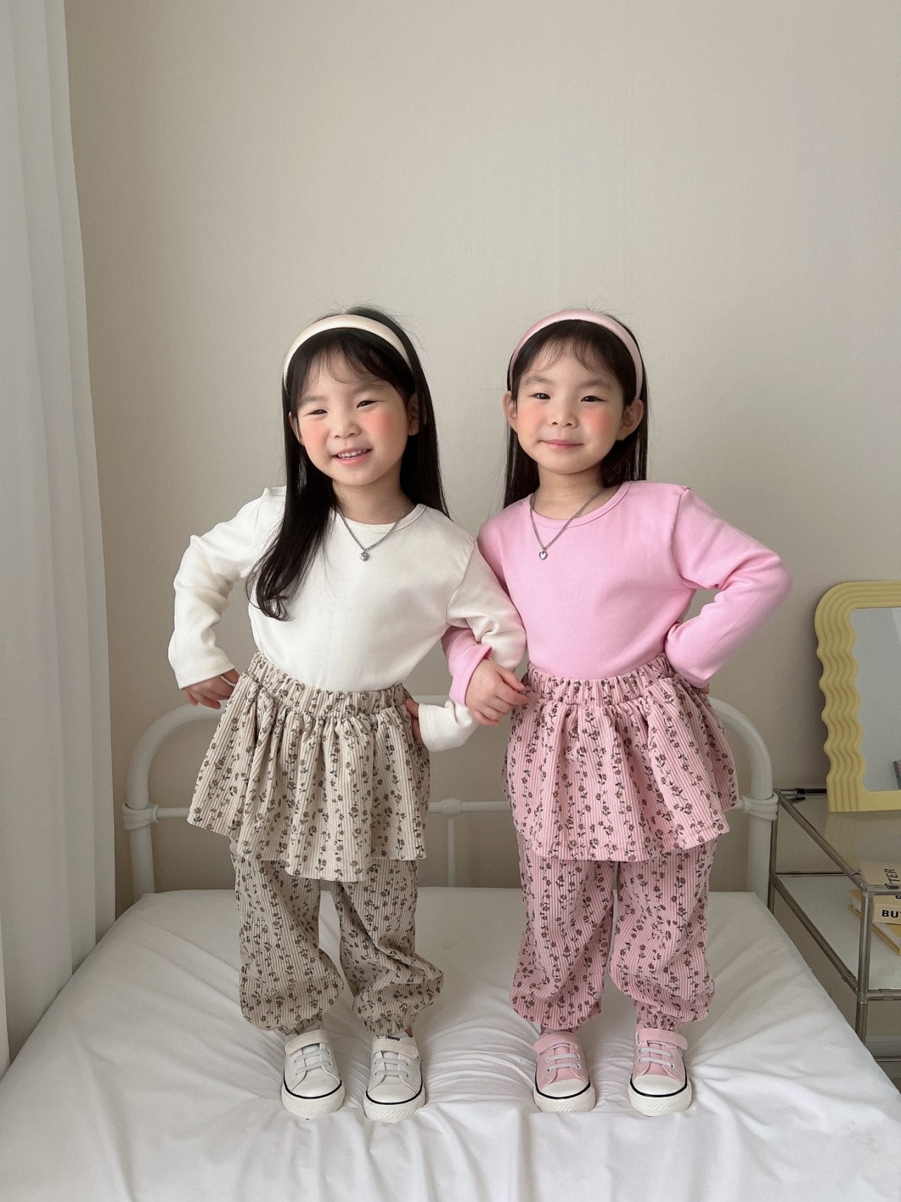 [PRE-ORDER] Simple Silky T-Shirts