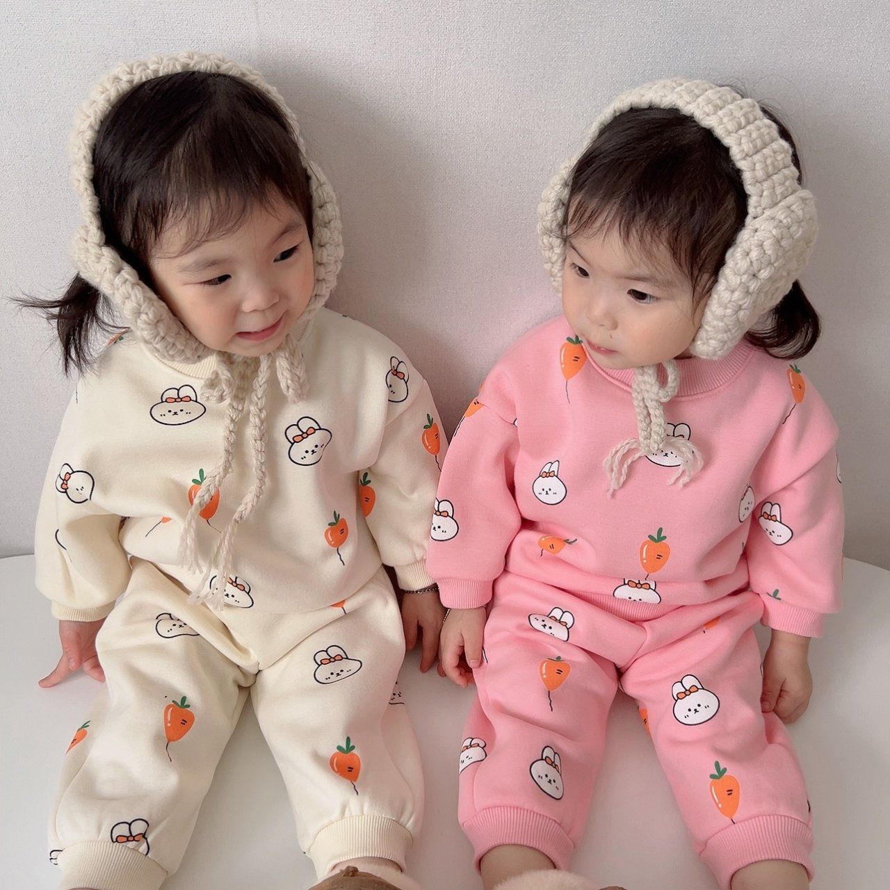 [PRE-ORDER] Carrot Balloon Top Bottom Set