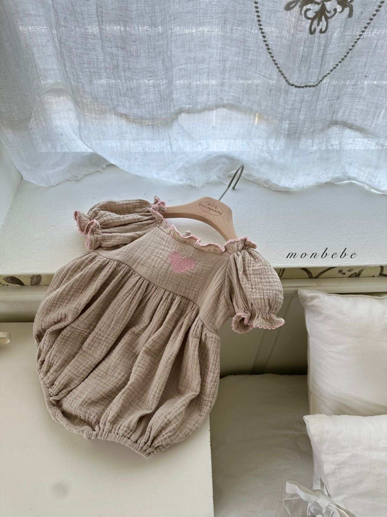 [PRE-ORDER] Heart Peacock Body Suit
