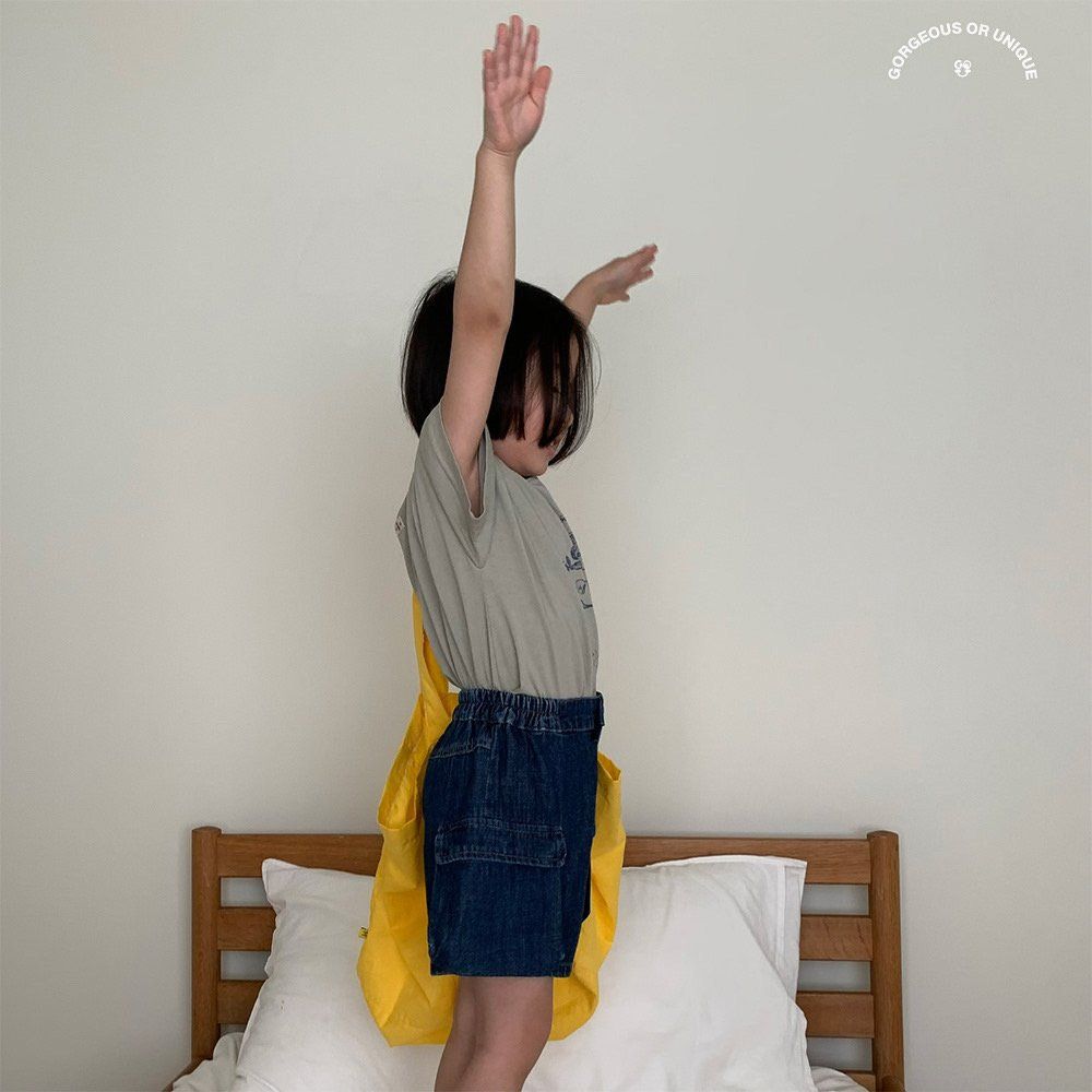 [PRE-ORDER] Farm T-Shirts (Mom Couple)