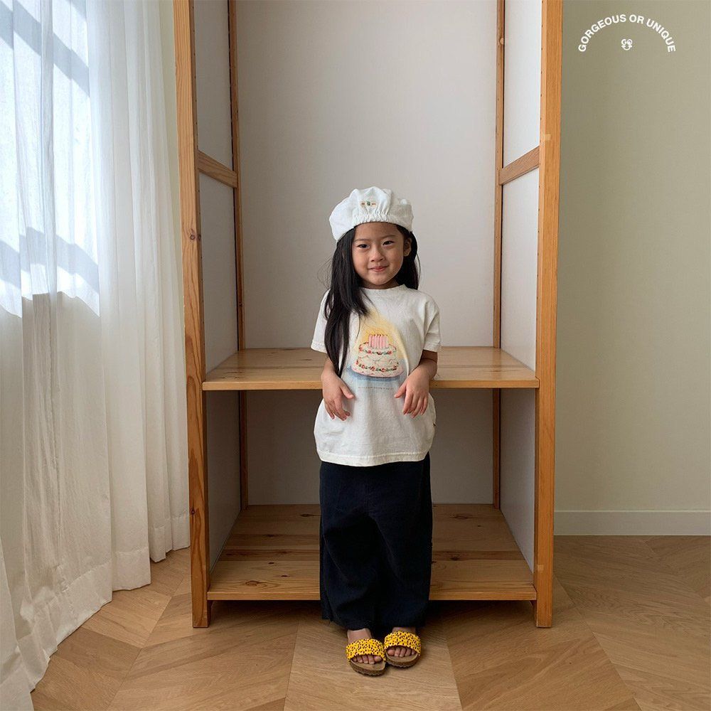 [PRE-ORDER] Cake & Egg T-Shirts (Mom Couple)