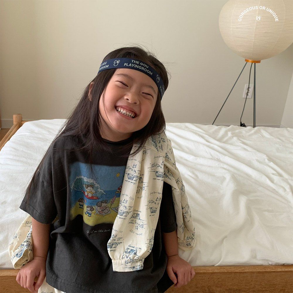 [PRE-ORDER] Beach T-Shirts (Mom Couple)