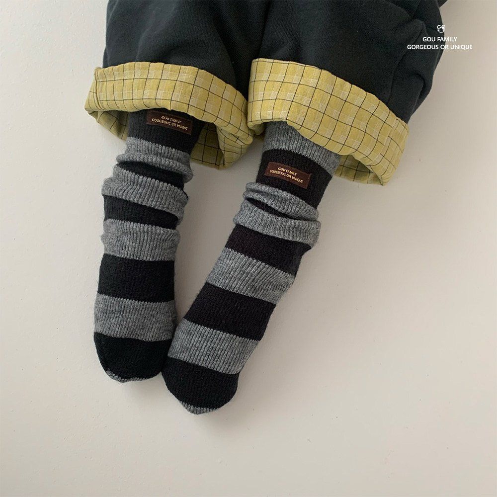 [PRE-ORDER] Dendy Knee Socks (Mom Couple)