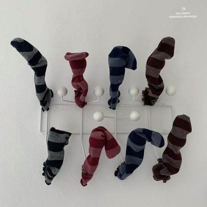 [PRE-ORDER] Dendy Knee Socks (Mom Couple)