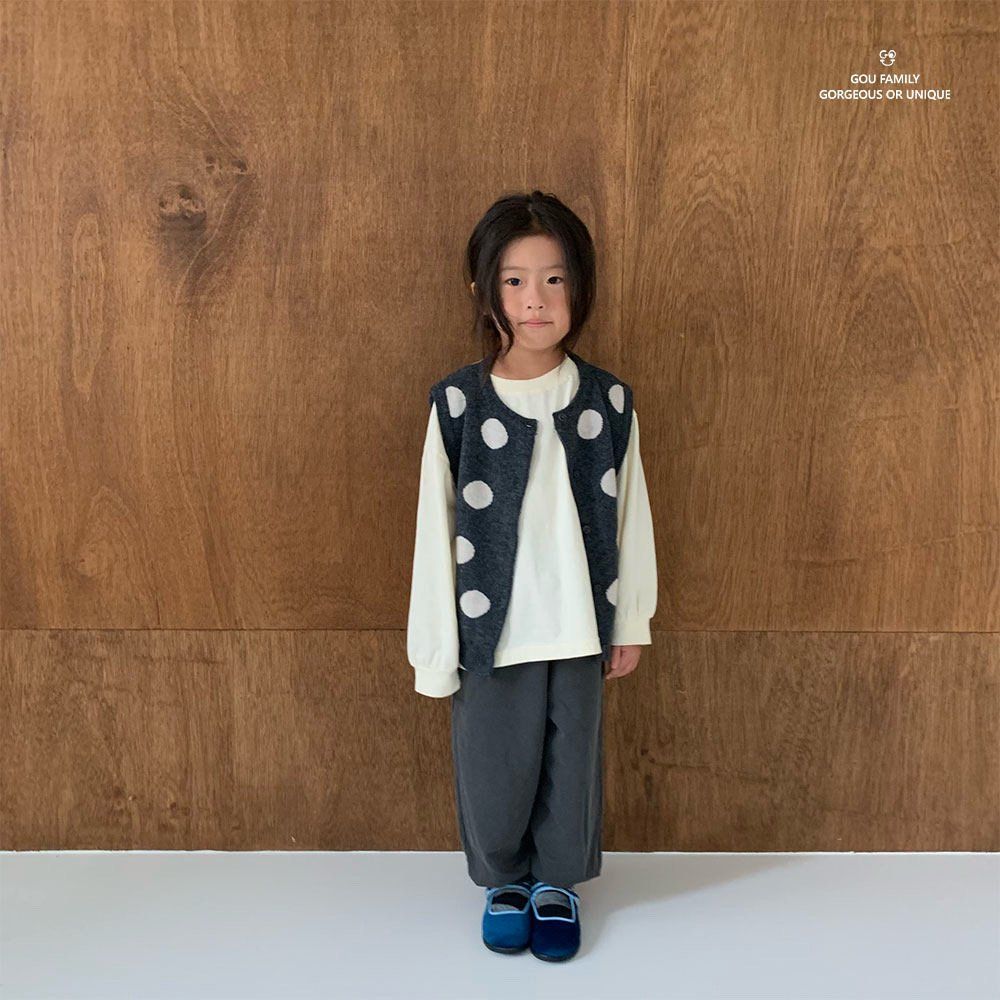 [PRE-ORDER] Dot Vest (Mom Couple)