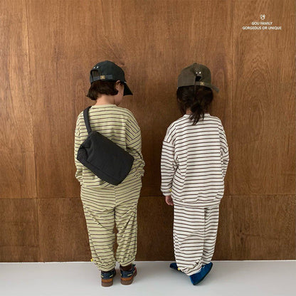 [PRE-ORDER] Bong Bong Sweatshirts (Mom Couple)