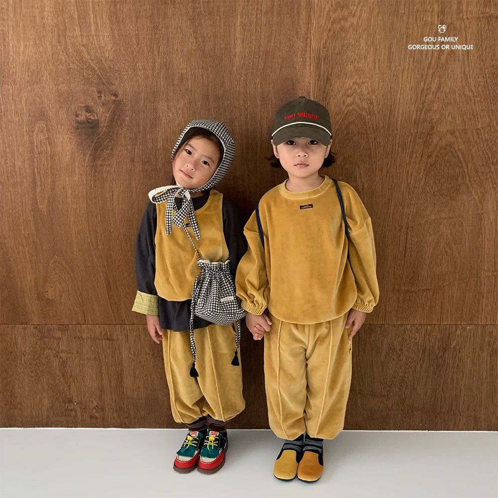 [PRE-ORDER] Velour Go Top Bottom Set (Mom Couple)