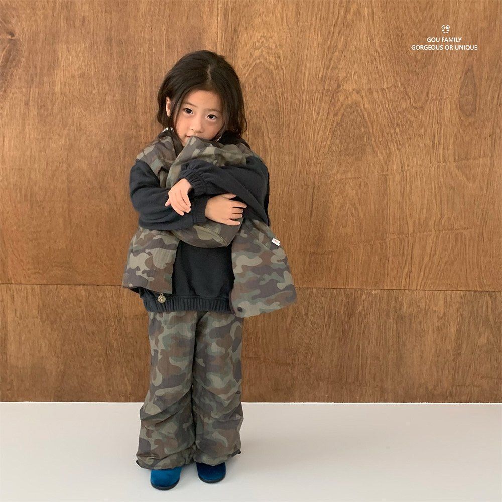 [PRE-ORDER] Camo Reversible Vest