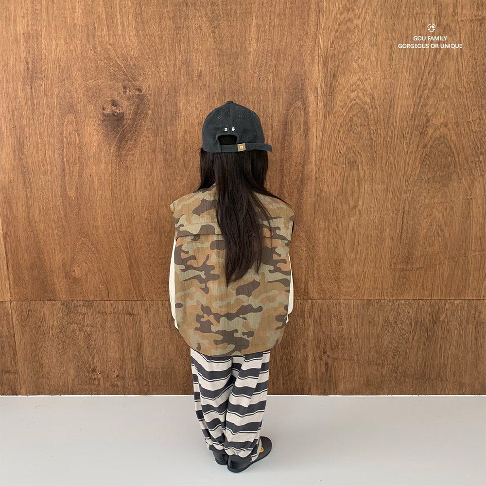 [PRE-ORDER] Camo Reversible Vest