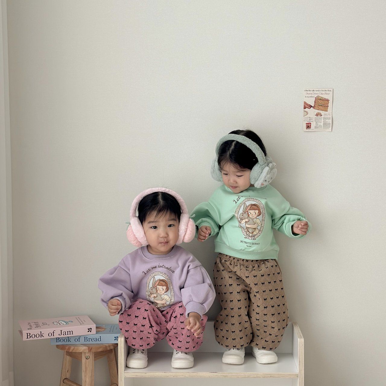 [PRE-ORDER] Girl Sweatshirts