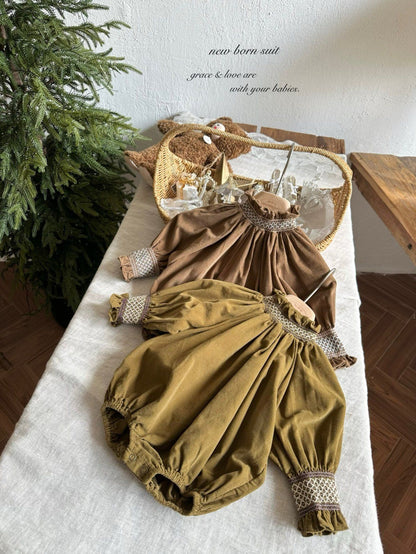 [PRE-ORDER] Charlotte Smocking Body Suit