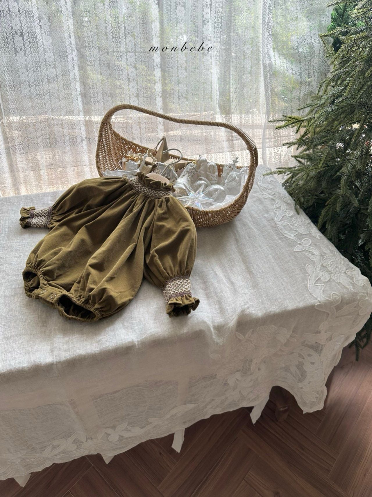 [PRE-ORDER] Charlotte Smocking Body Suit