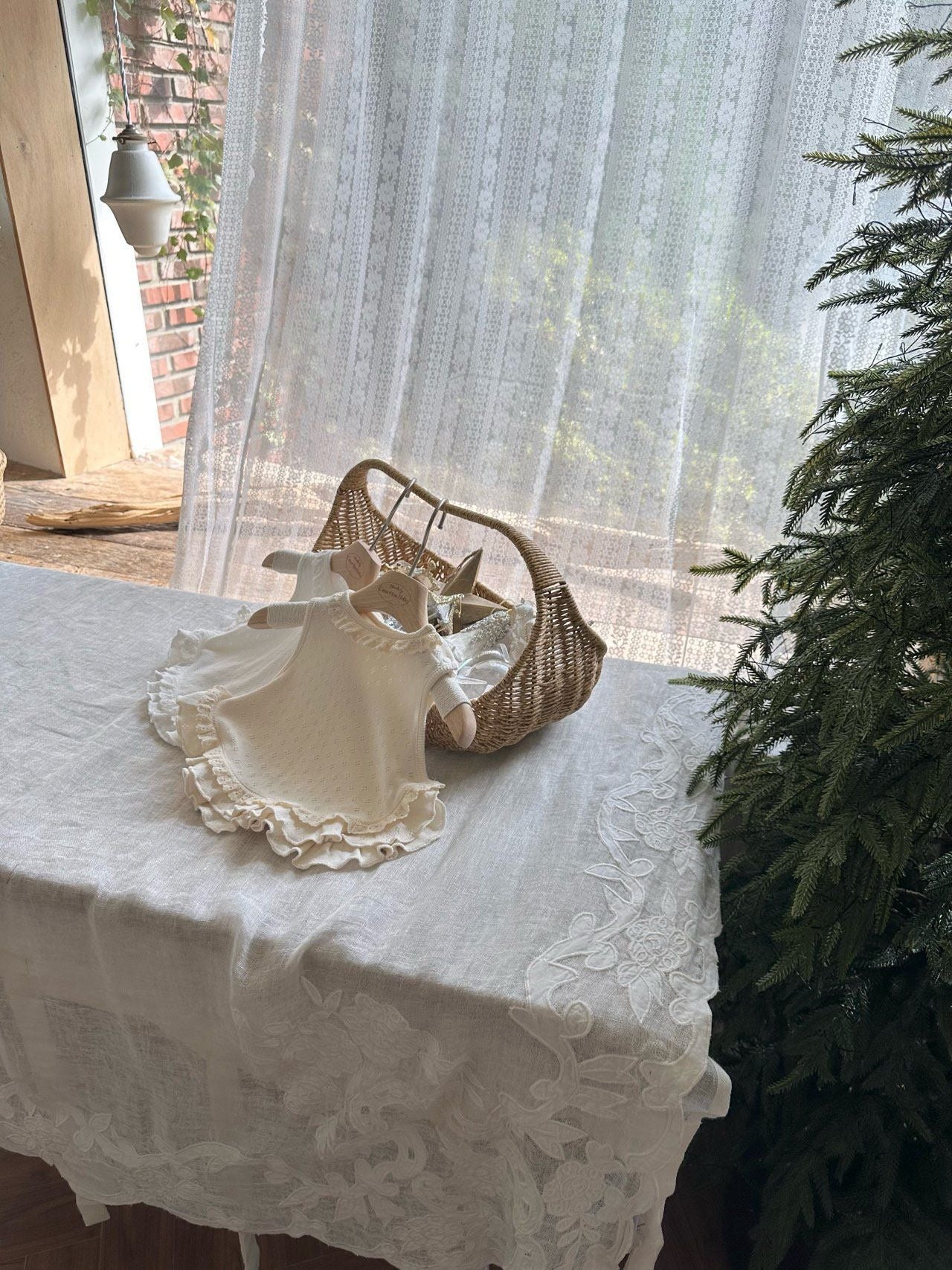 [PRE-ORDER] Baby Frill Vest