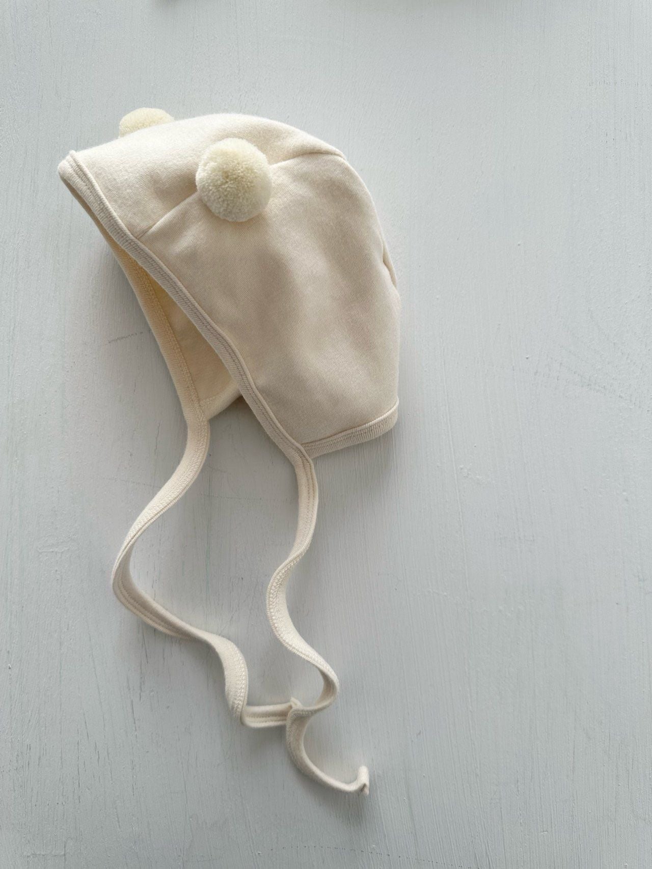 [PRE-ORDER] Pom Pom Bonnet