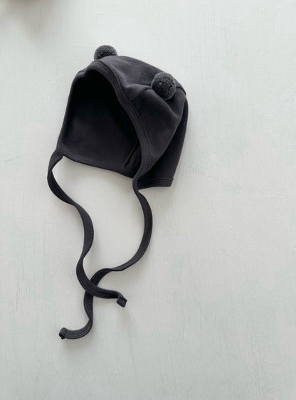 [PRE-ORDER] Pom Pom Bonnet