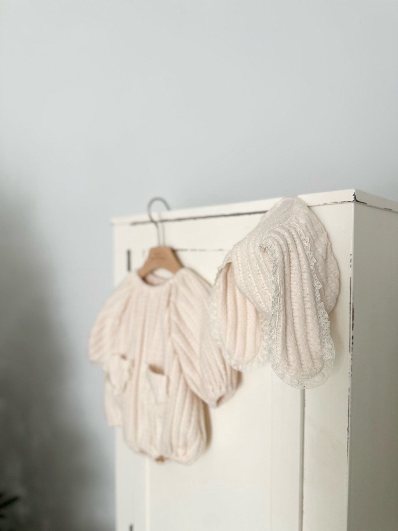 [PRE-ORDER] Knit Bong Bong Body Suit