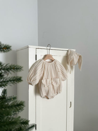 [PRE-ORDER] W Bunny Bonnet