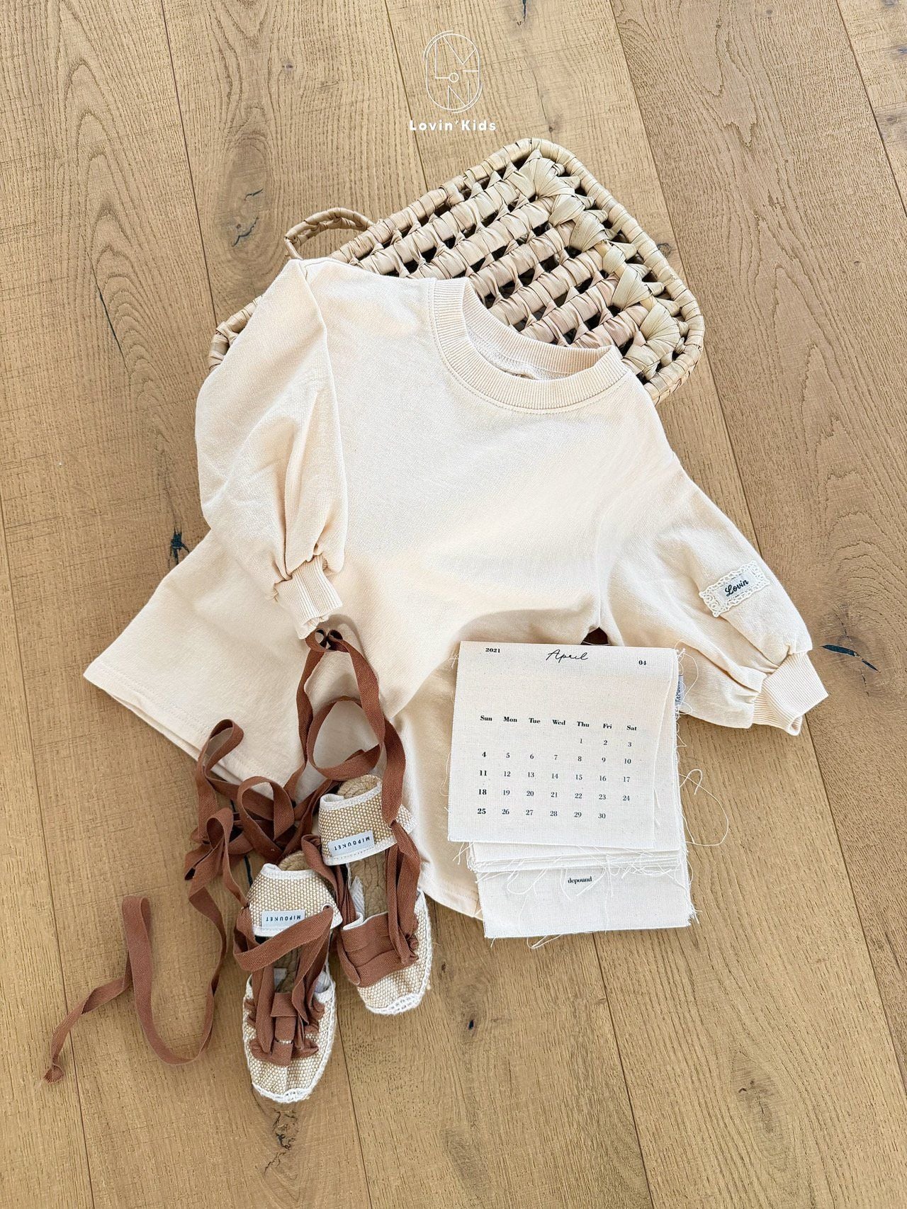 [PRE-ORDER] Volume Puff Dress (Mom Couple)