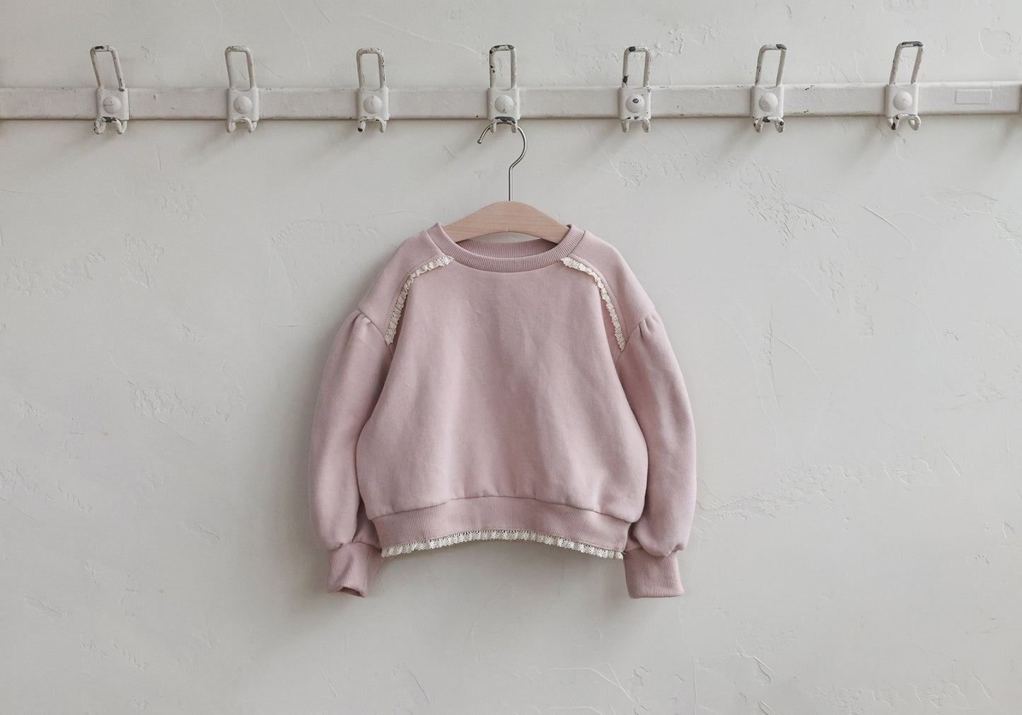 [PRE-ORDER] Rose Sweatshirts