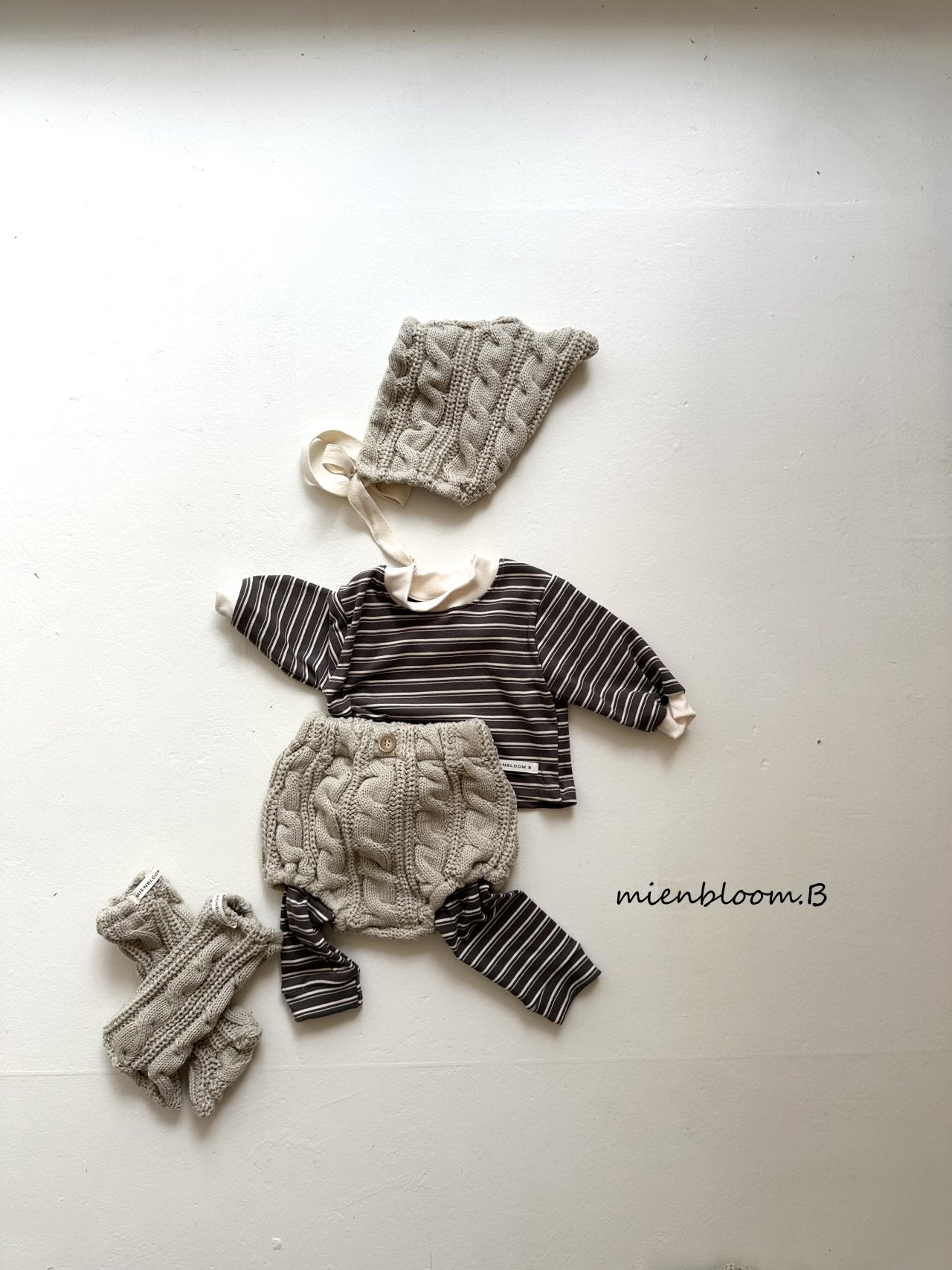 [PRE-ORDER] Cable Knit Bloomer