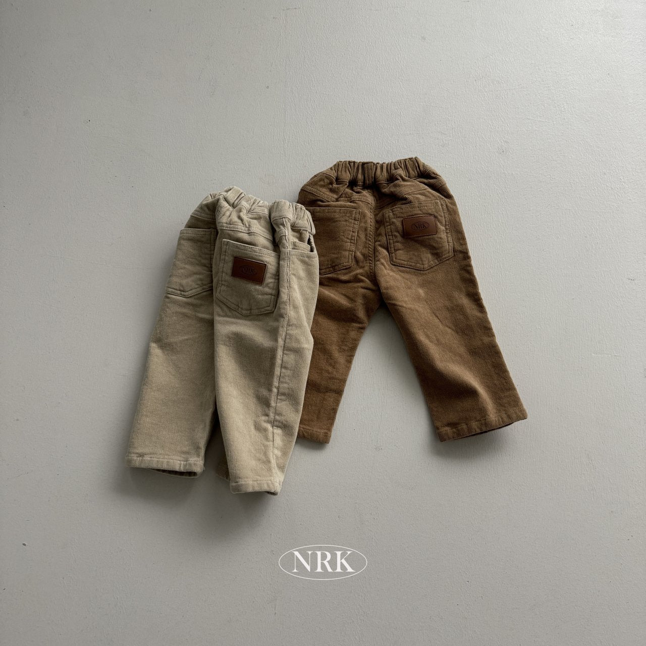 [PRE-ORDER] Corduroy Span Straight Pants