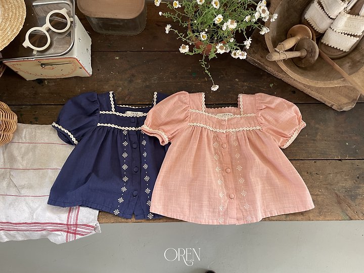 [PRE-ORDER] Eloise Linen Blouse